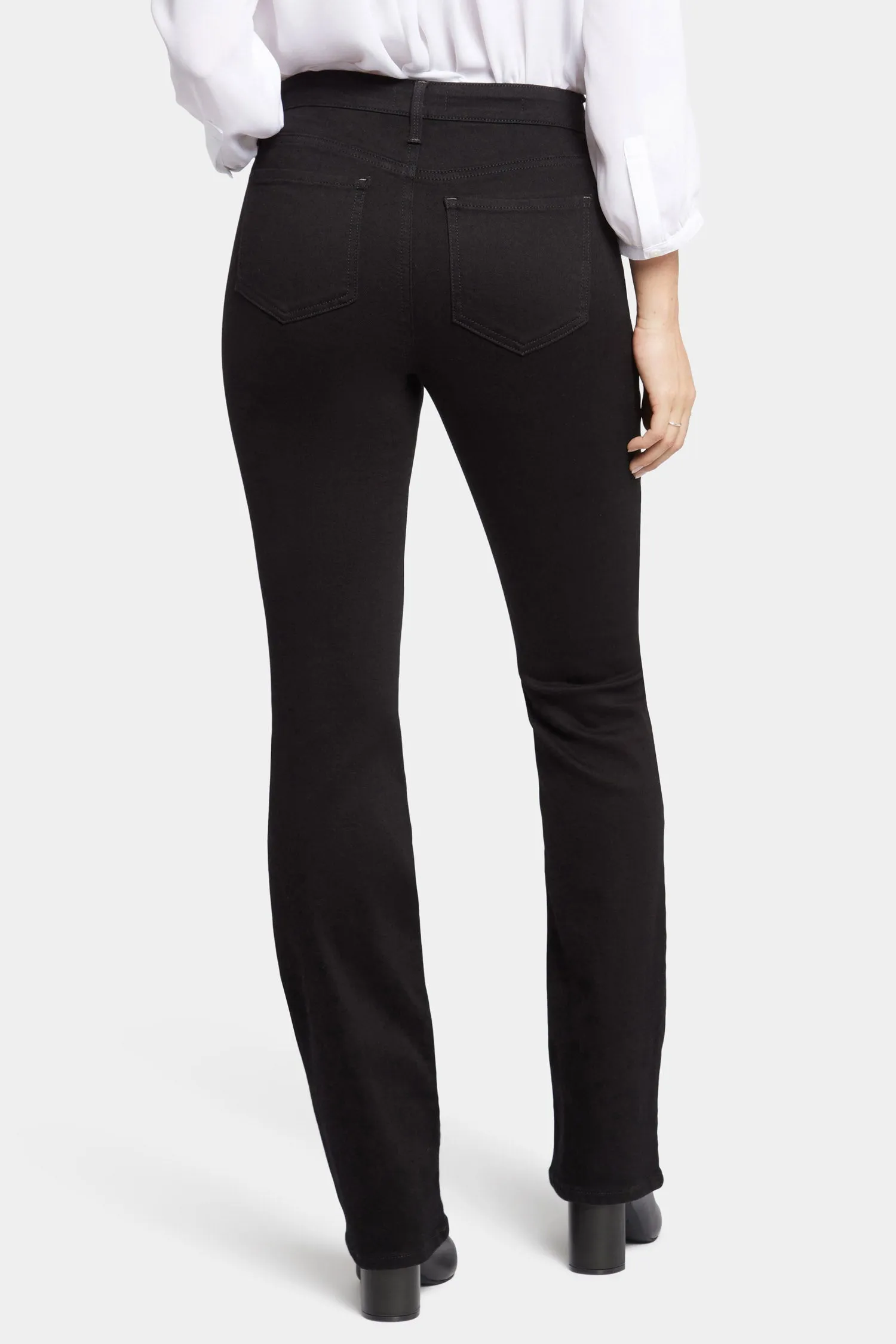 Barbara Bootcut Jeans In Tall - Black