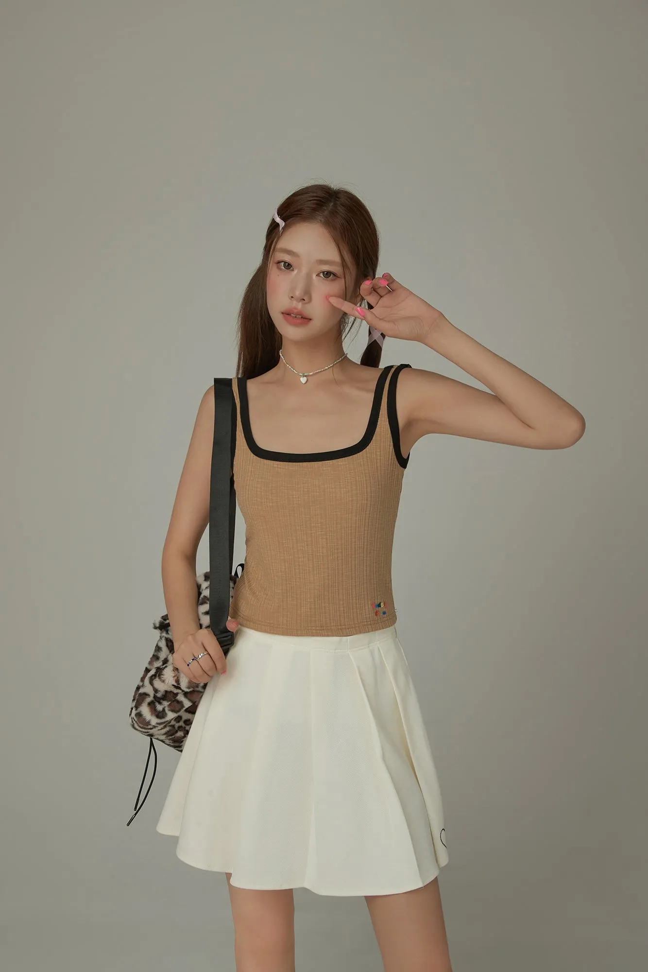 Color Lined Ribbed Sleeveless Semi Crop Top