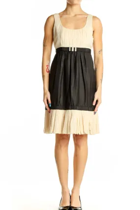 Cream and Black Color Block Sleeveless Dress