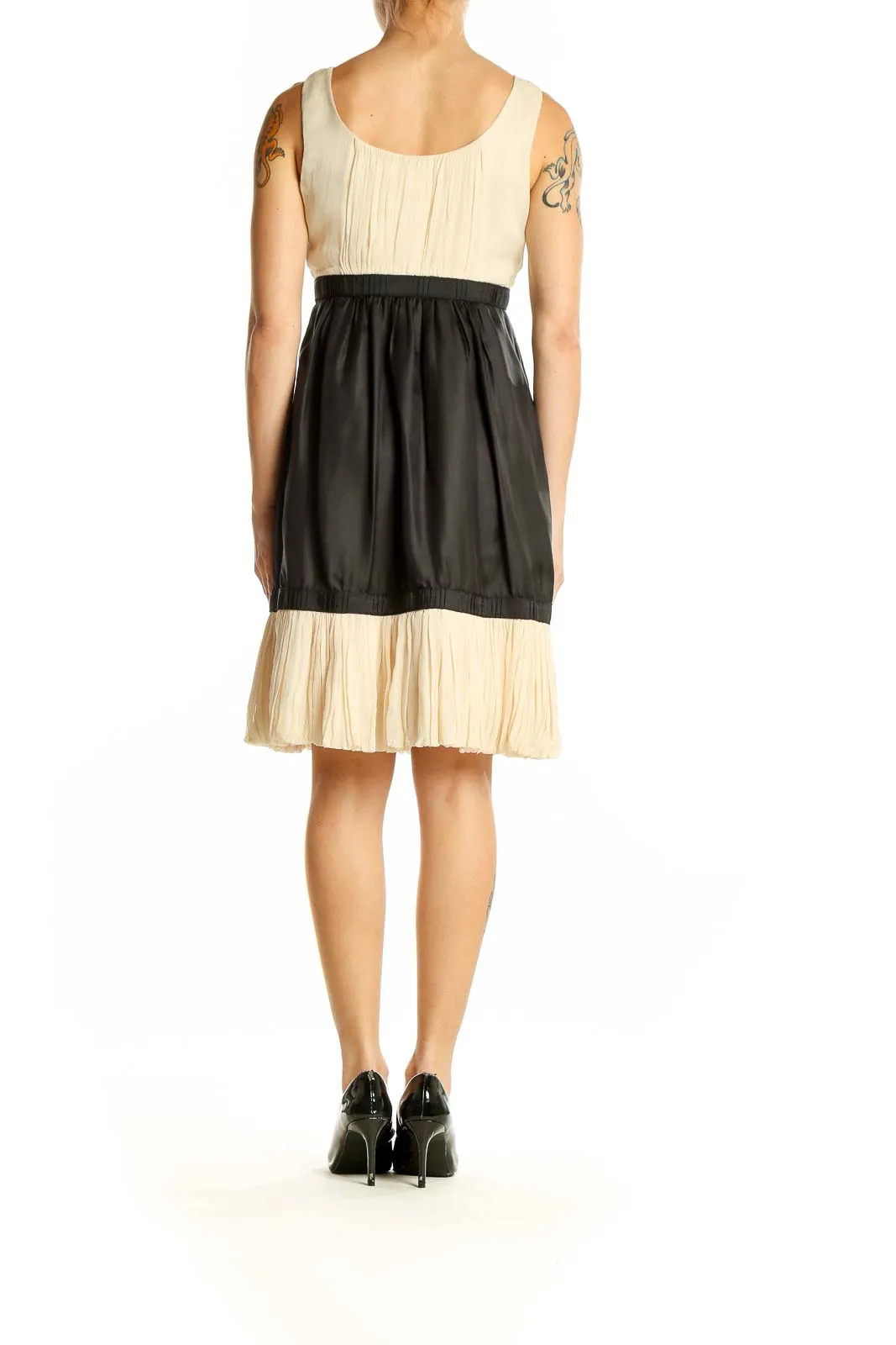 Cream and Black Color Block Sleeveless Dress