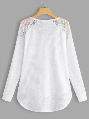 Custom V-Neck Plain Lace Zip Back Hollow Long Sleeve Curved Hem White T-Shirts