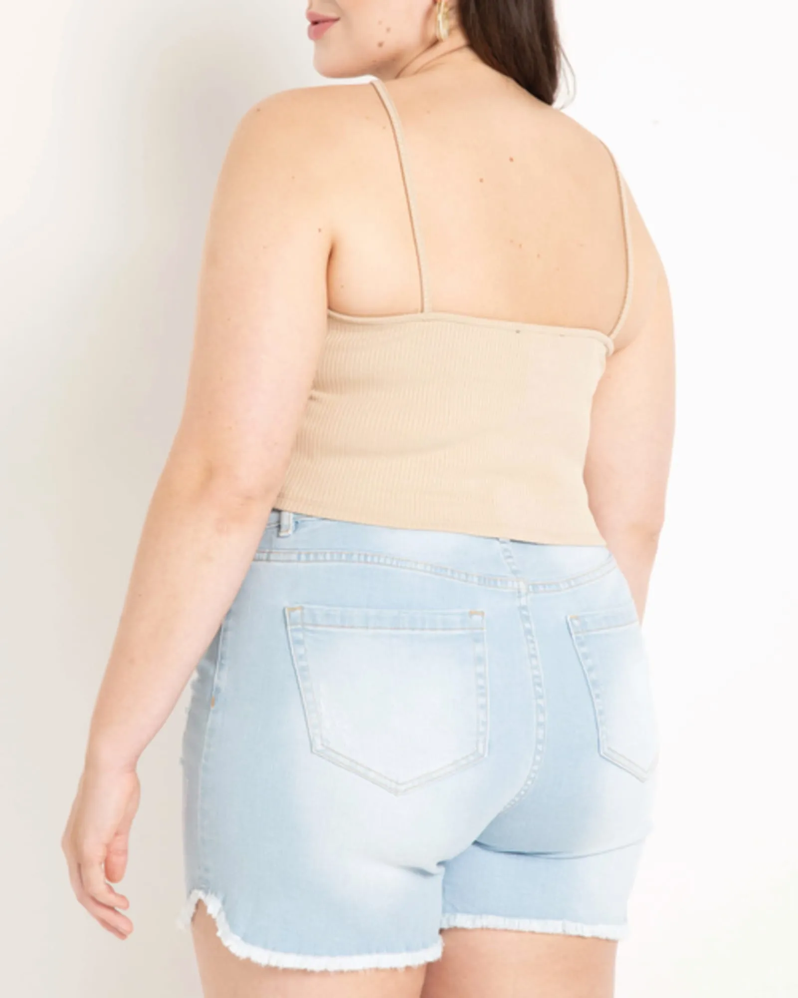 Kennedi Halter Neckline Top | Irish Cream