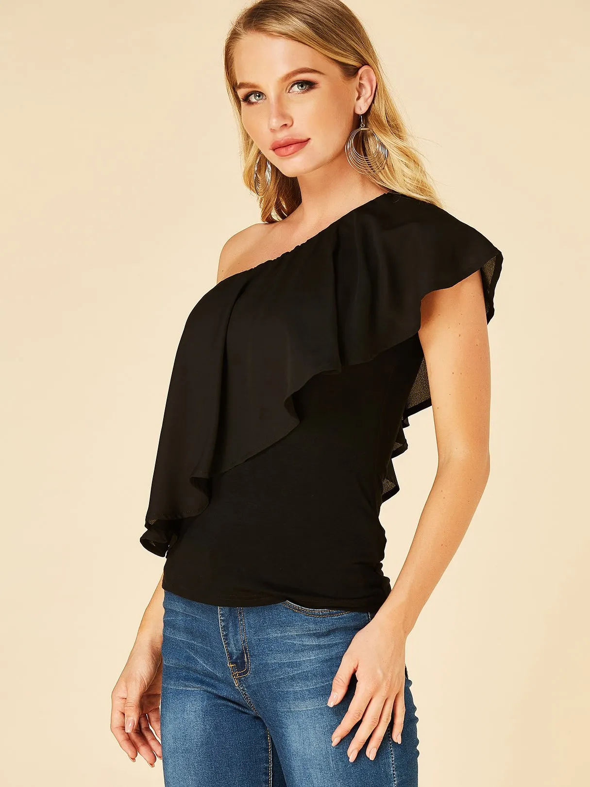 Wholesale One Shoulder Plain Ruffle Trim Sleeveless Black T-Shirts